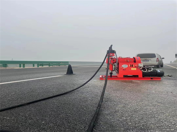 富阳马路路基路面开裂下沉注浆加固灌浆